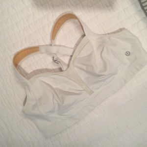 Lululemon Ta Ta Tamer